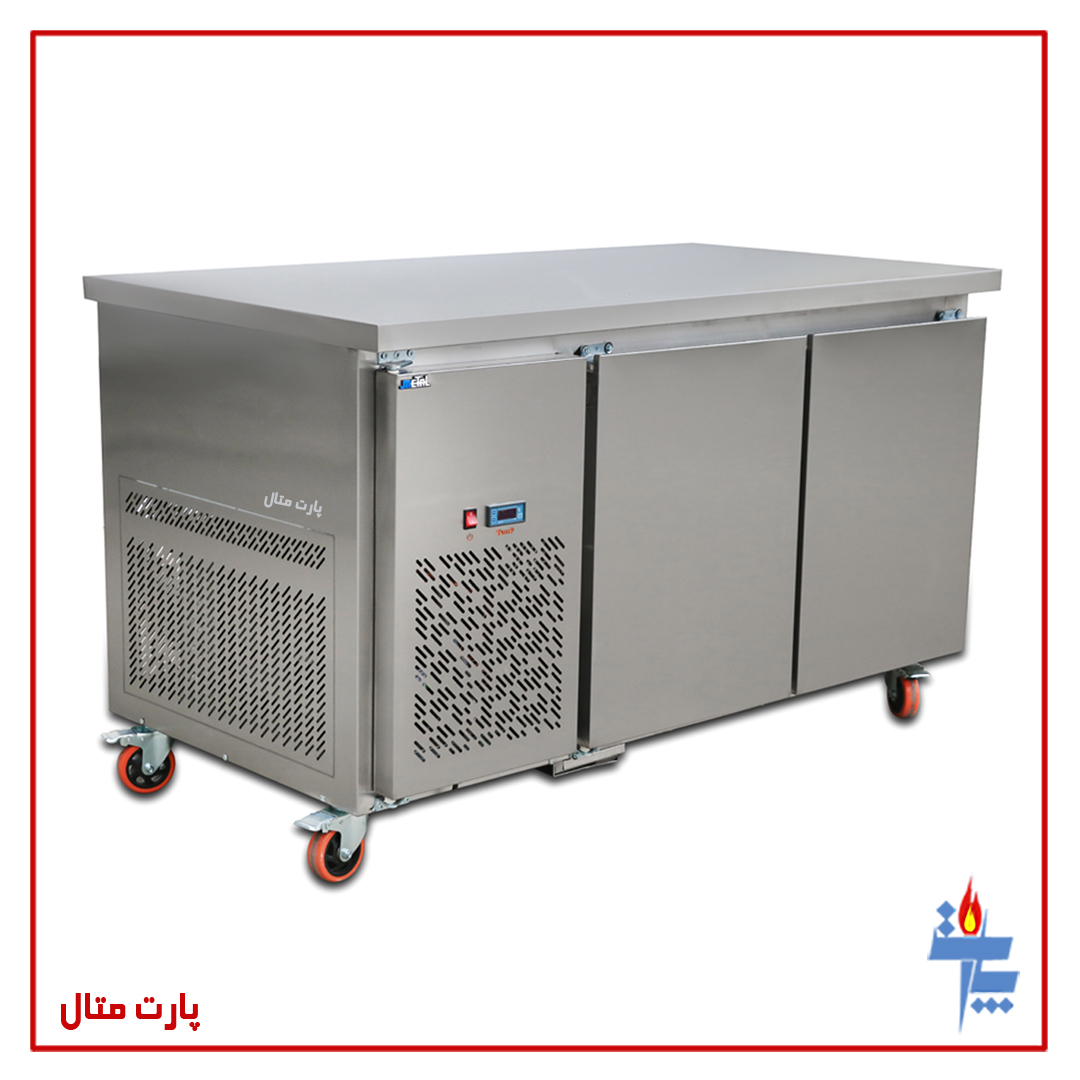 یخچال میزکاری